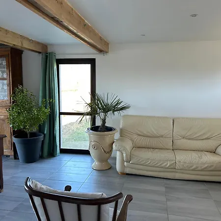 La Loge Des Anes Holiday home *